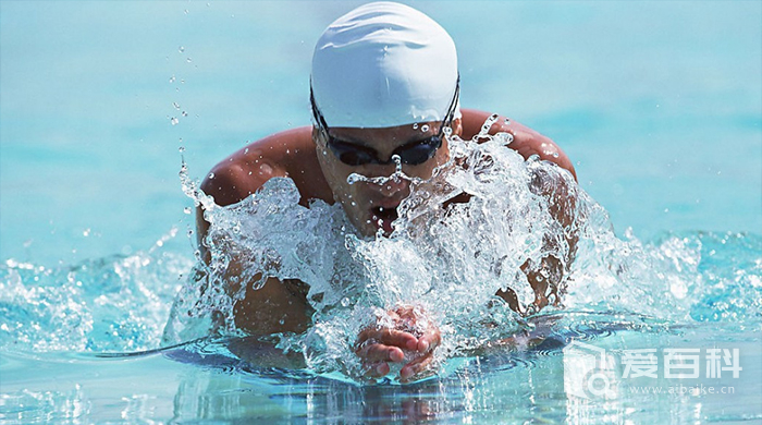游泳是有氧运动还是无氧运动 游泳属于有氧运动吗